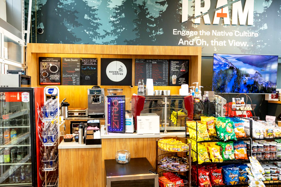 LowerTermGiftShop1.jpg